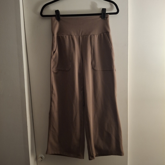 High-Waisted Tan Women's Pants - Picture 1 of 8